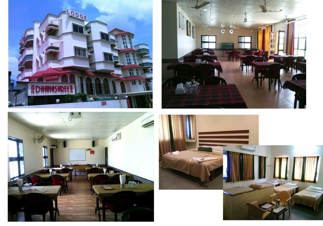 Dhanashree Hospitality Hotel Pandharpur Buitenkant foto